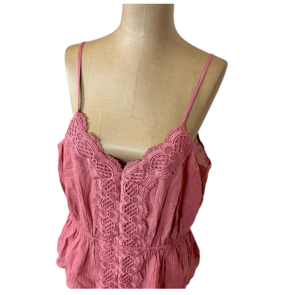 Express Pink Crochet Trim Peplum Tank Top - Picture 2 of 6